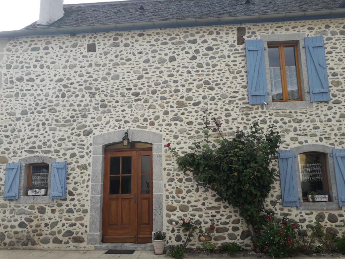 Meuble De Tourisme Au Coeur Du Village A Aramits , Haut Bearn エクステリア 写真