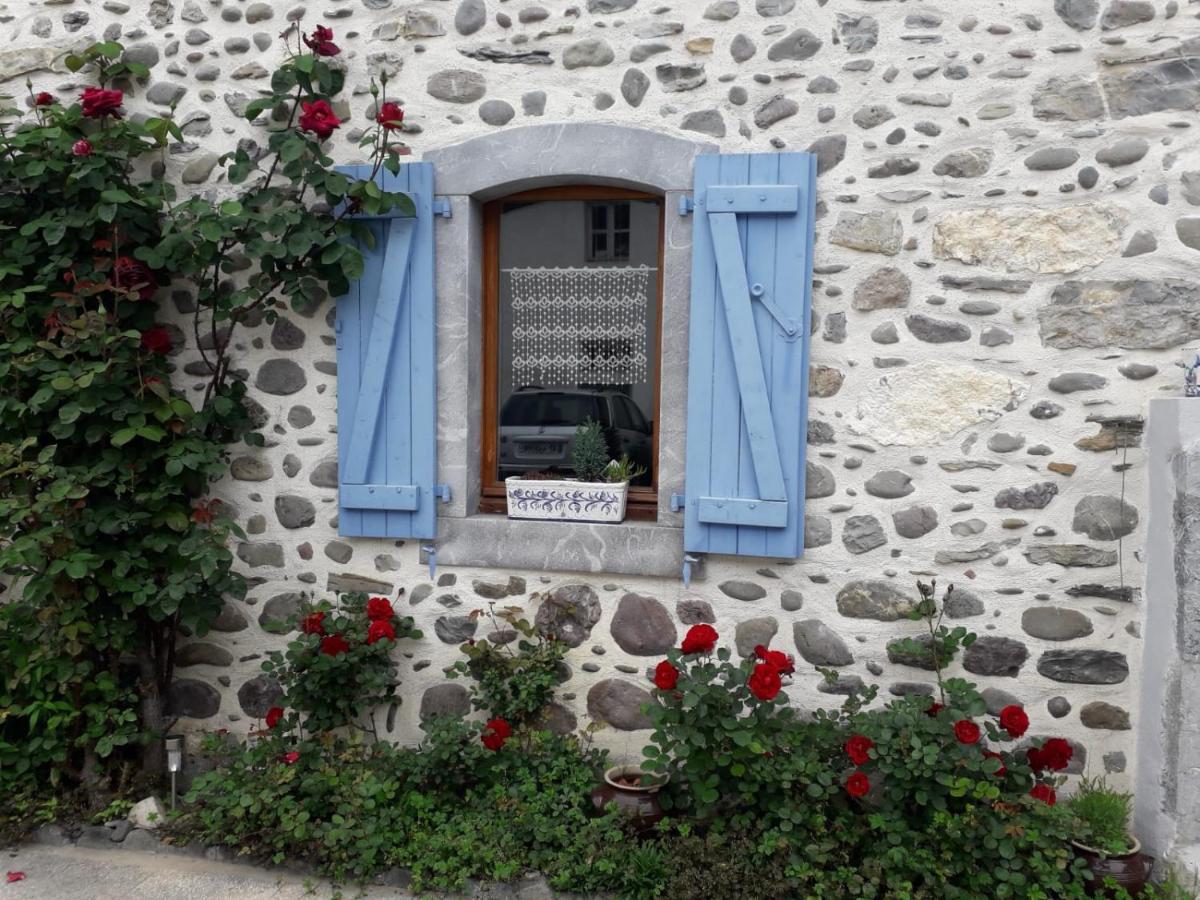 Meuble De Tourisme Au Coeur Du Village A Aramits , Haut Bearn エクステリア 写真