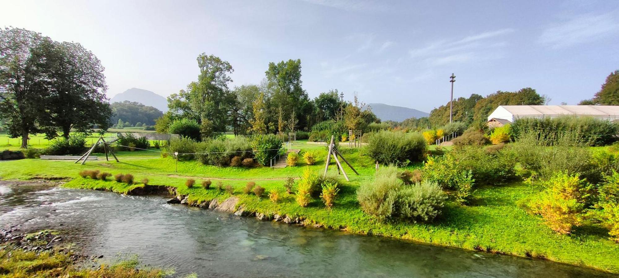 Meuble De Tourisme Au Coeur Du Village A Aramits , Haut Bearn エクステリア 写真