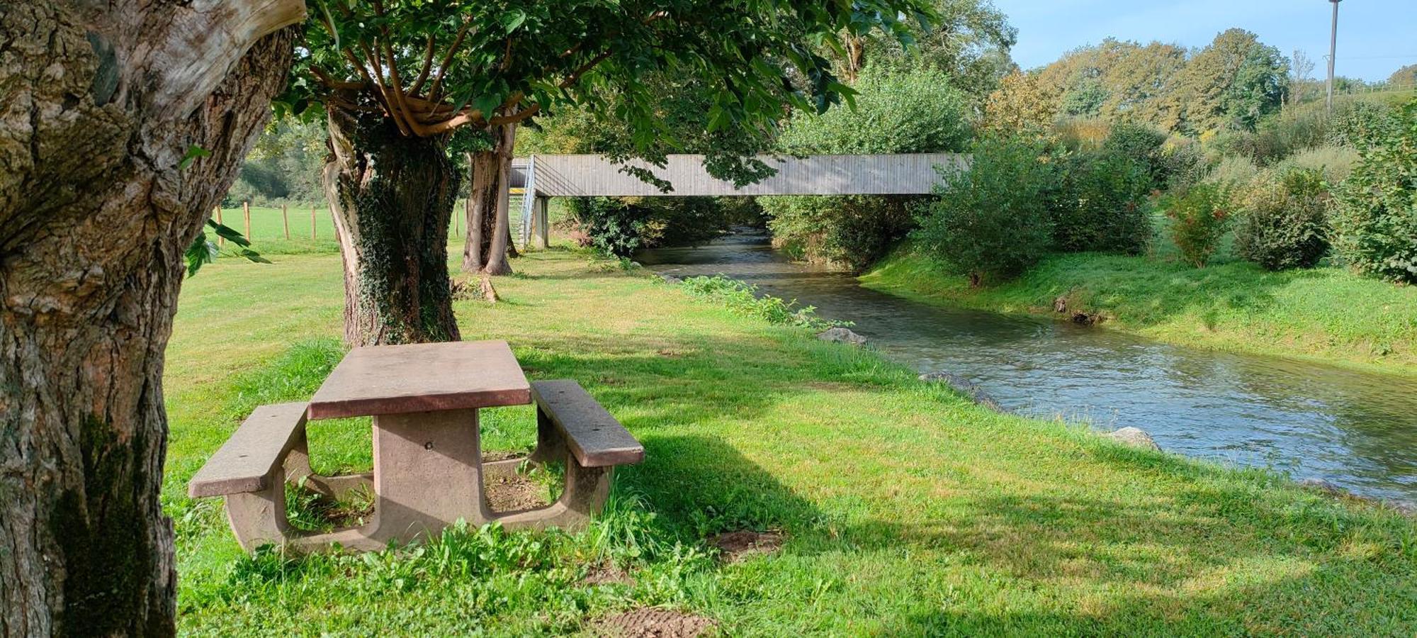 Meuble De Tourisme Au Coeur Du Village A Aramits , Haut Bearn エクステリア 写真